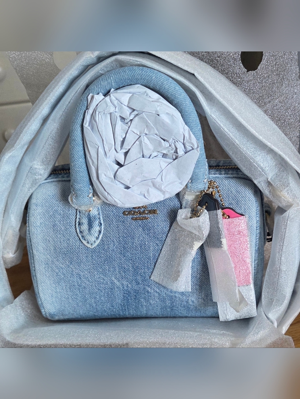 NWT COACH Mini Rowan In LOVED DENIM With CHARMS, In Orig Packaging 🩷🔑 - Picture 3 of 16